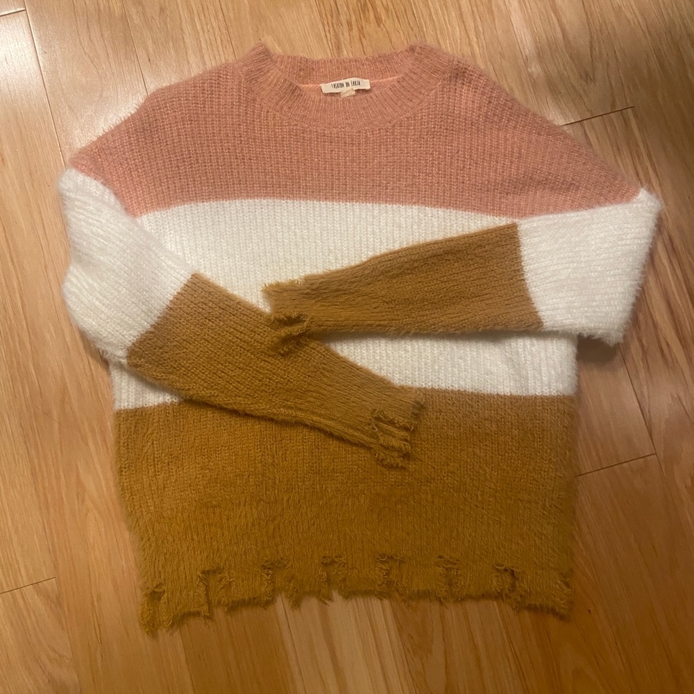 boutique distressed sweater